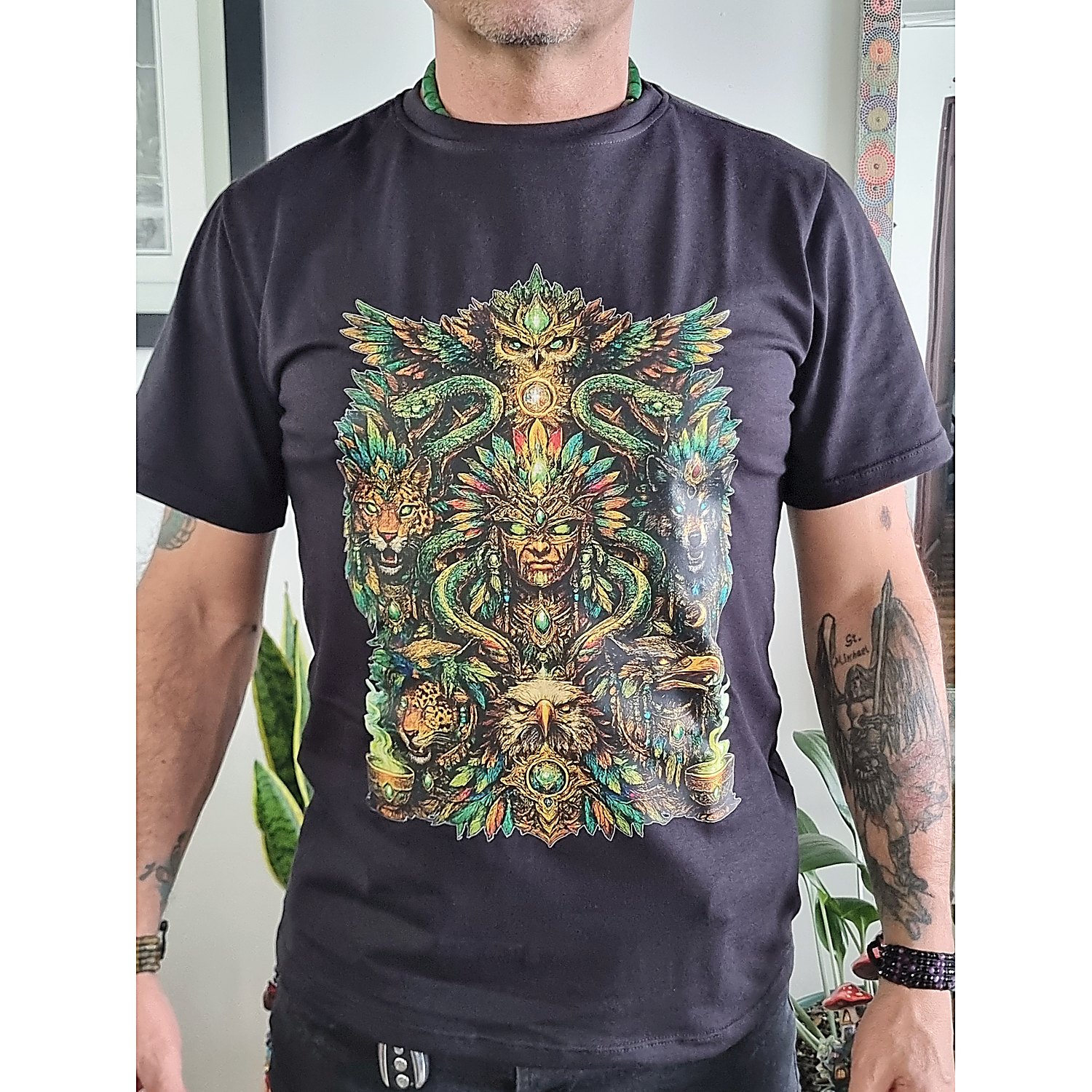 Camiseta Espiritus del Bosque Animales de Poder. Go Natura, Manizales.