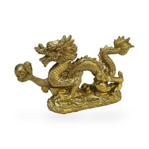 Dragon chino dorado acostado de la abundancia